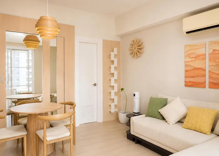 1br Unit With Pool And Gym Access In Salcedo Village