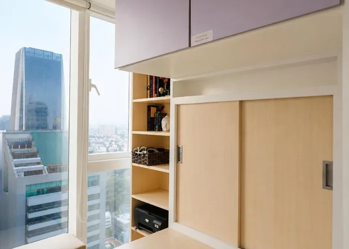 1br Unit With Pool And Gym Access In Salcedo Village *