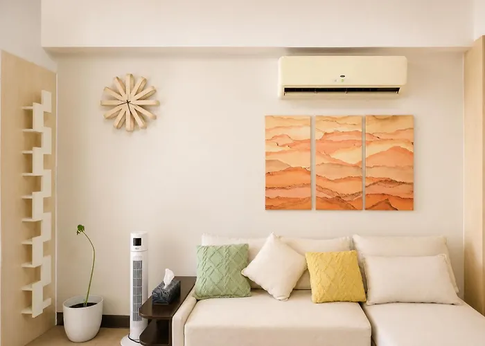1br Unit With Pool And Gym Access In Salcedo Village