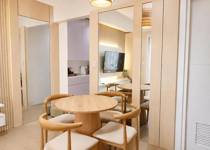 1br Unit With Pool And Gym Access In Salcedo Village Apartment *